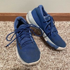 Steph Curry Under Armour shoes size youth 4.5